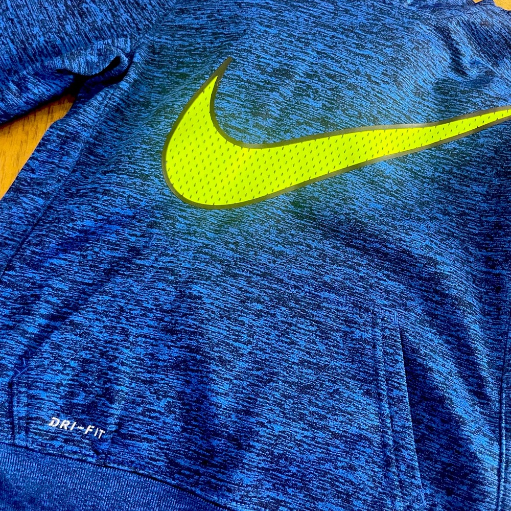 Nike sweatshirts